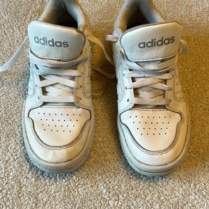 adidas Womens Size 7 1/2 US  Athletic Shoes ART EG4329 Entrap